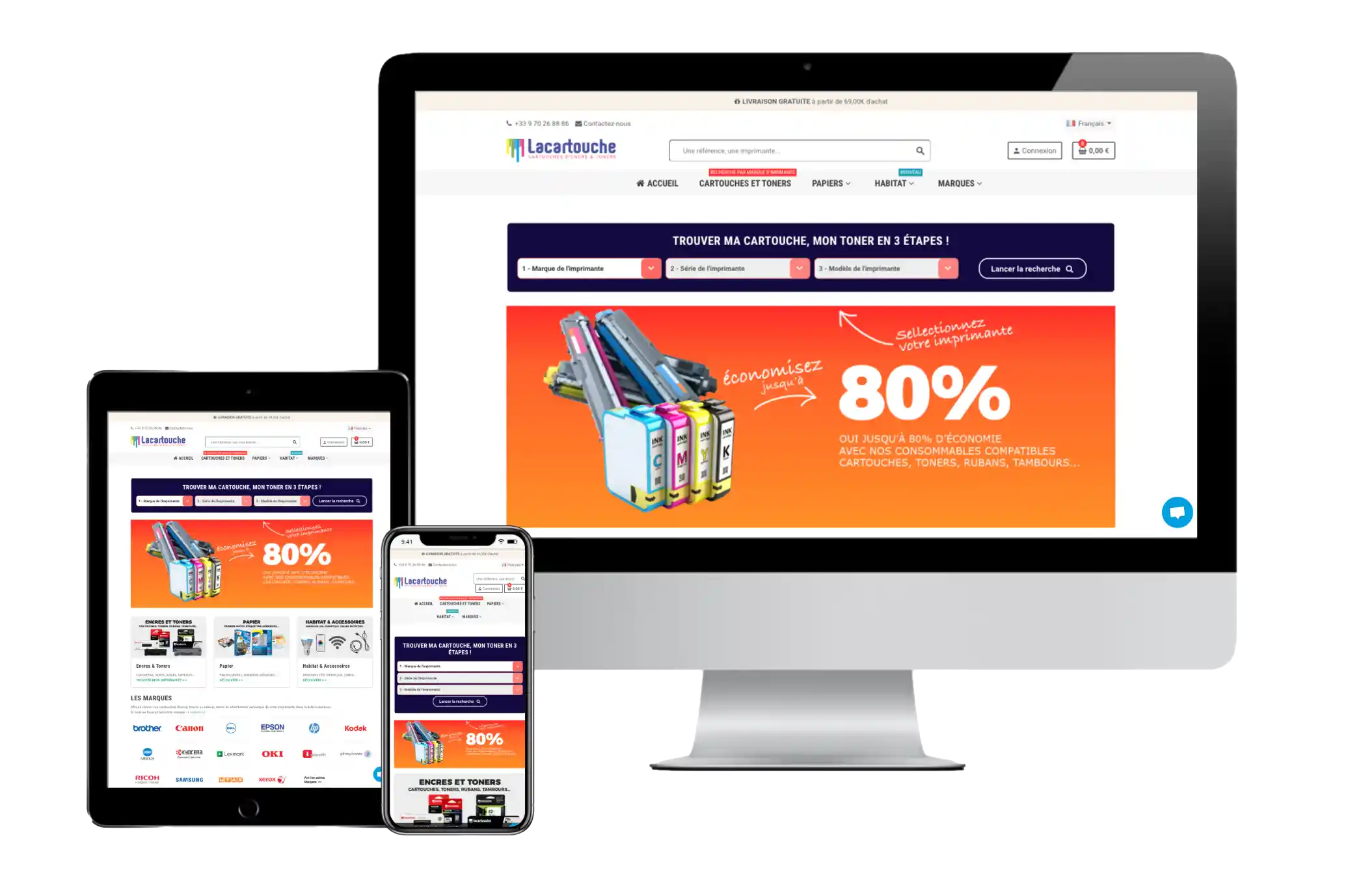 Site web affiché sur ordinateur, tablette et smartphone